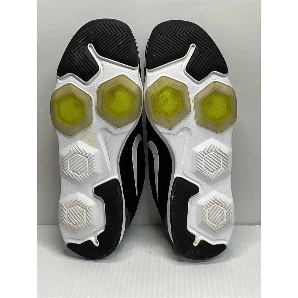 NIKE WOMENS Size 9 ZOOM FIT TRAINING SHOES BLACK/WHITE 704658-002 Excellent